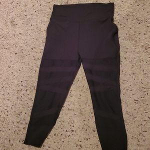 Capri leggings with POCKETS